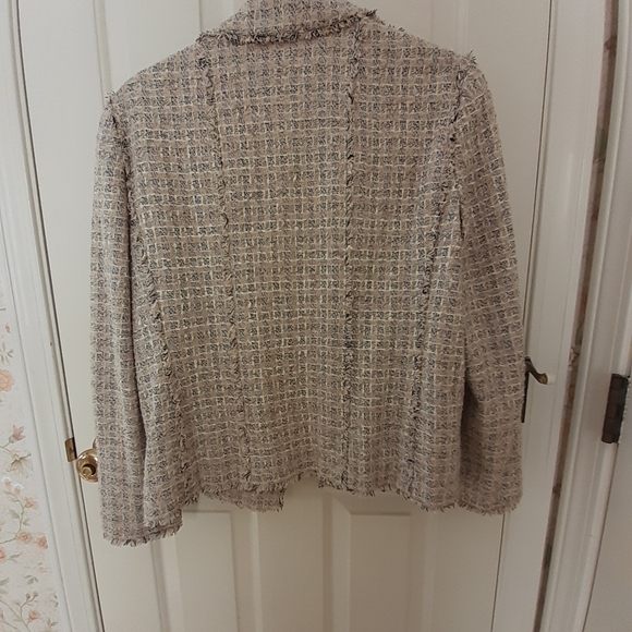 Chanel Tweed Lesage Jacket Cream Black 46 10 - Picture 3 of 6